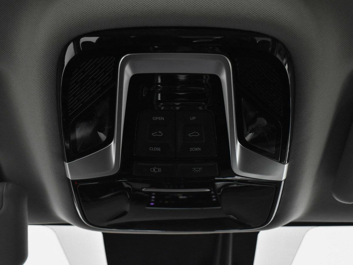 Москвич 6 с пробегом — 2025 год. Фото: #13