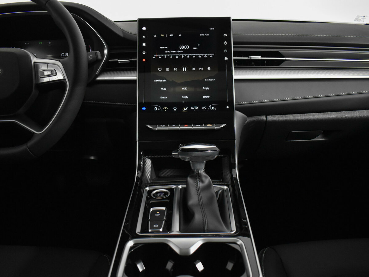 Москвич 6 с пробегом — 2025 год. Фото: #15