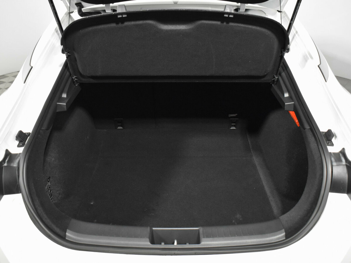 Москвич 6 с пробегом — 2025 год. Фото: #17