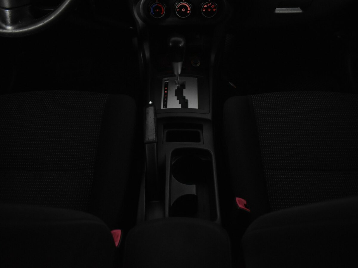 Mitsubishi Lancer с пробегом — 2011 год. Фото: #12
