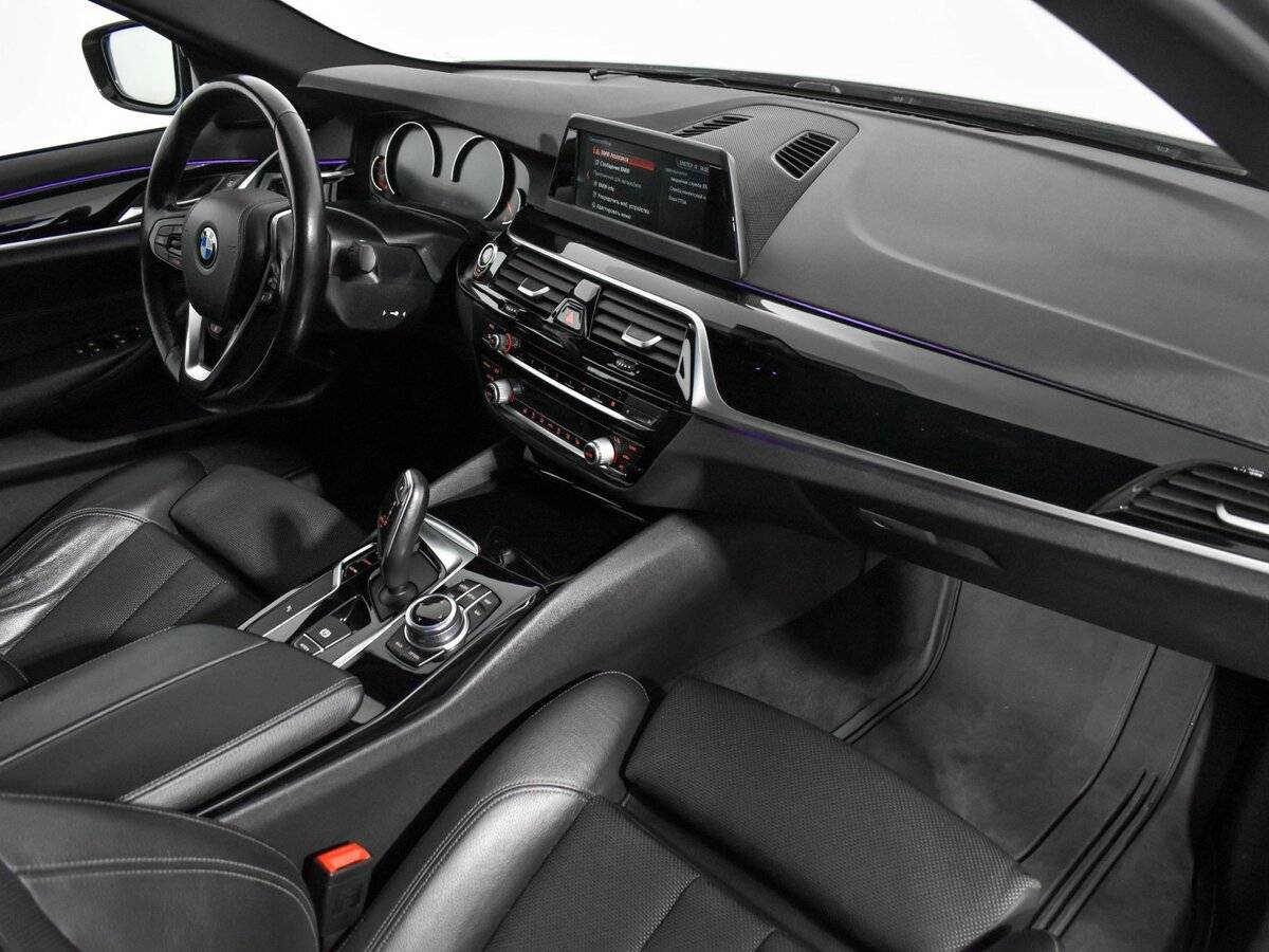 BMW 5 серии с пробегом — 2017 год. Фото: #11