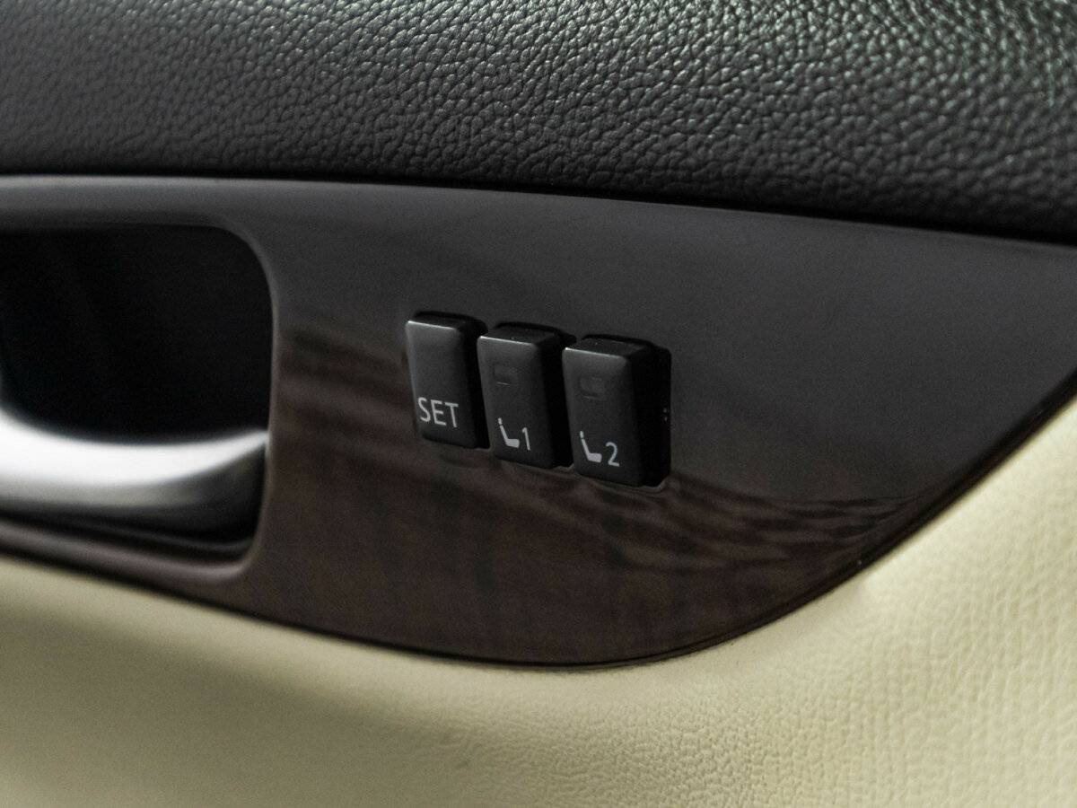 Infiniti QX50 с пробегом — 2016 год. Фото: #17