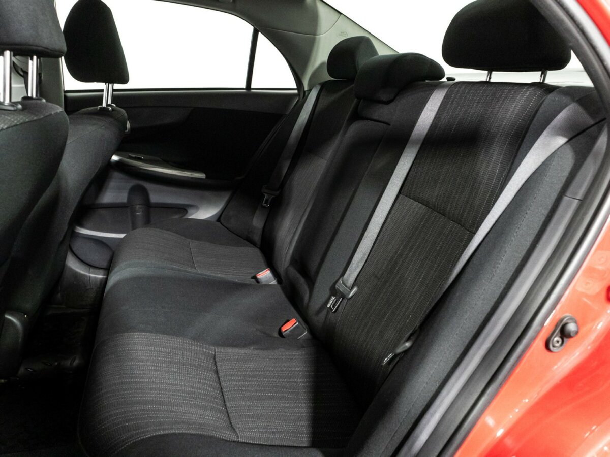 Toyota Corolla с пробегом — 2007 год. Фото: #9