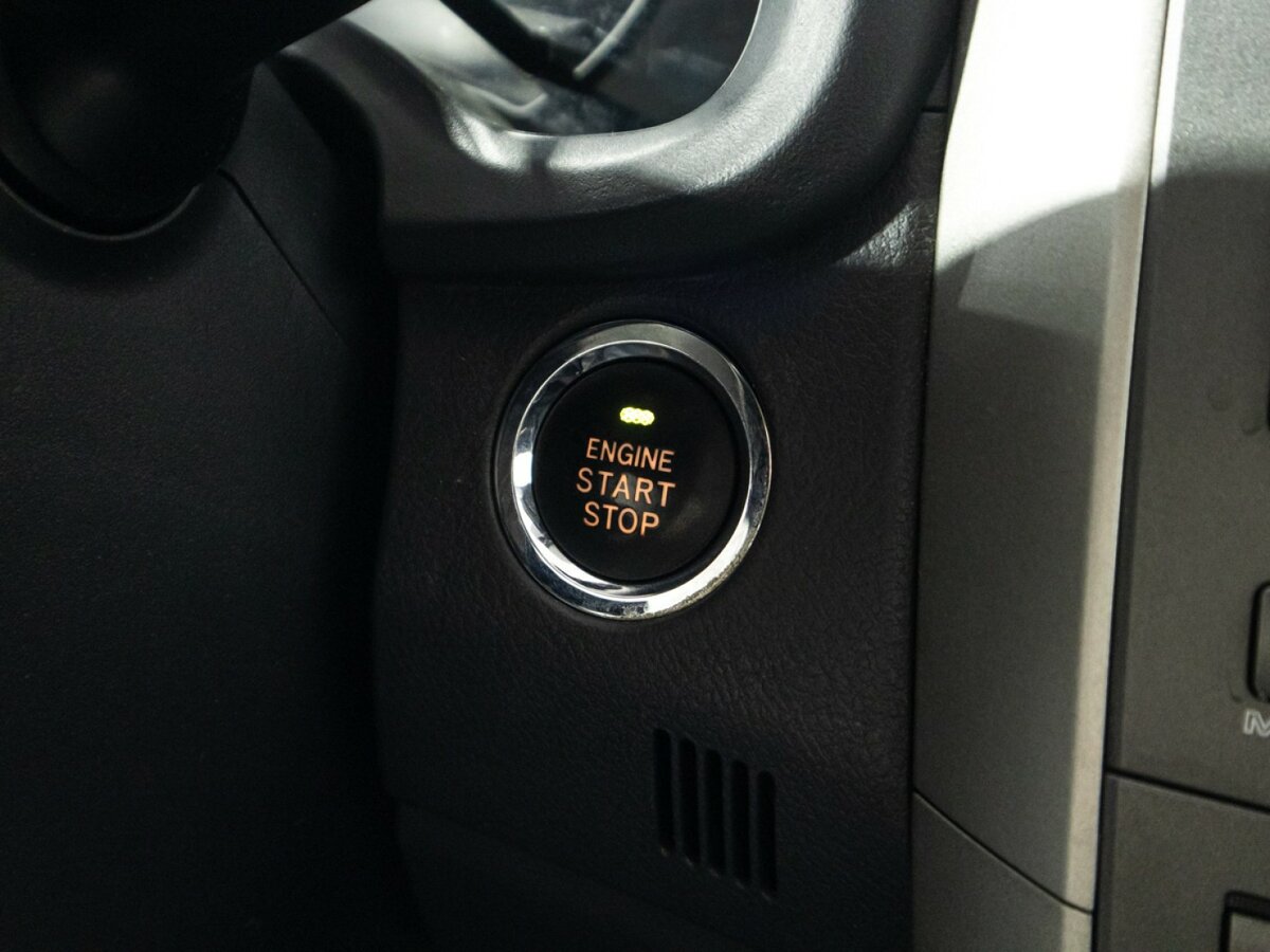 Toyota Corolla с пробегом — 2007 год. Фото: #16