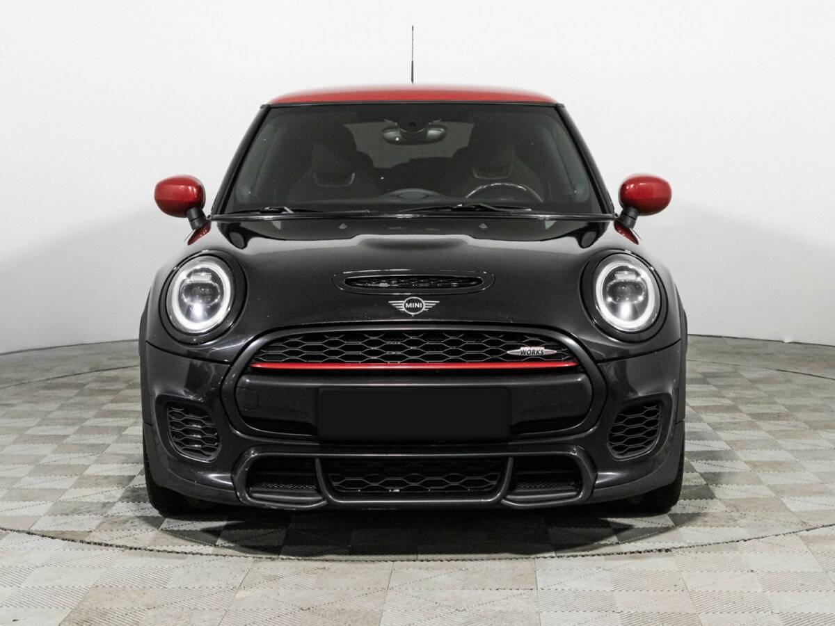 Mini Hatch с пробегом — 2020 год. Фото: #1