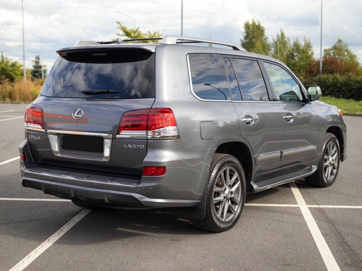 Lexus LX с пробегом — 2014 год. Фото: #7