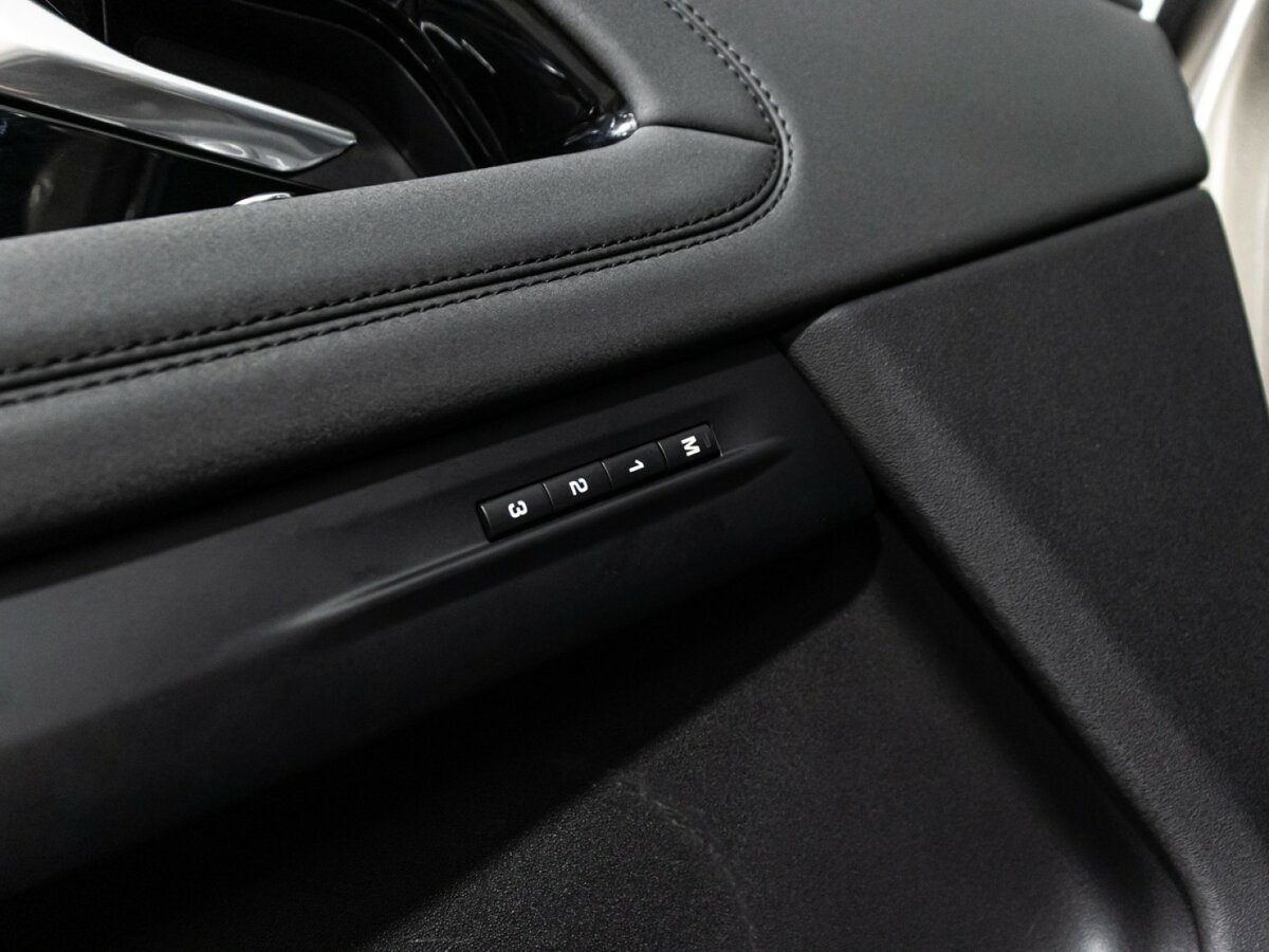 Land Rover Range Rover Evoque с пробегом — 2020 год. Фото: #16