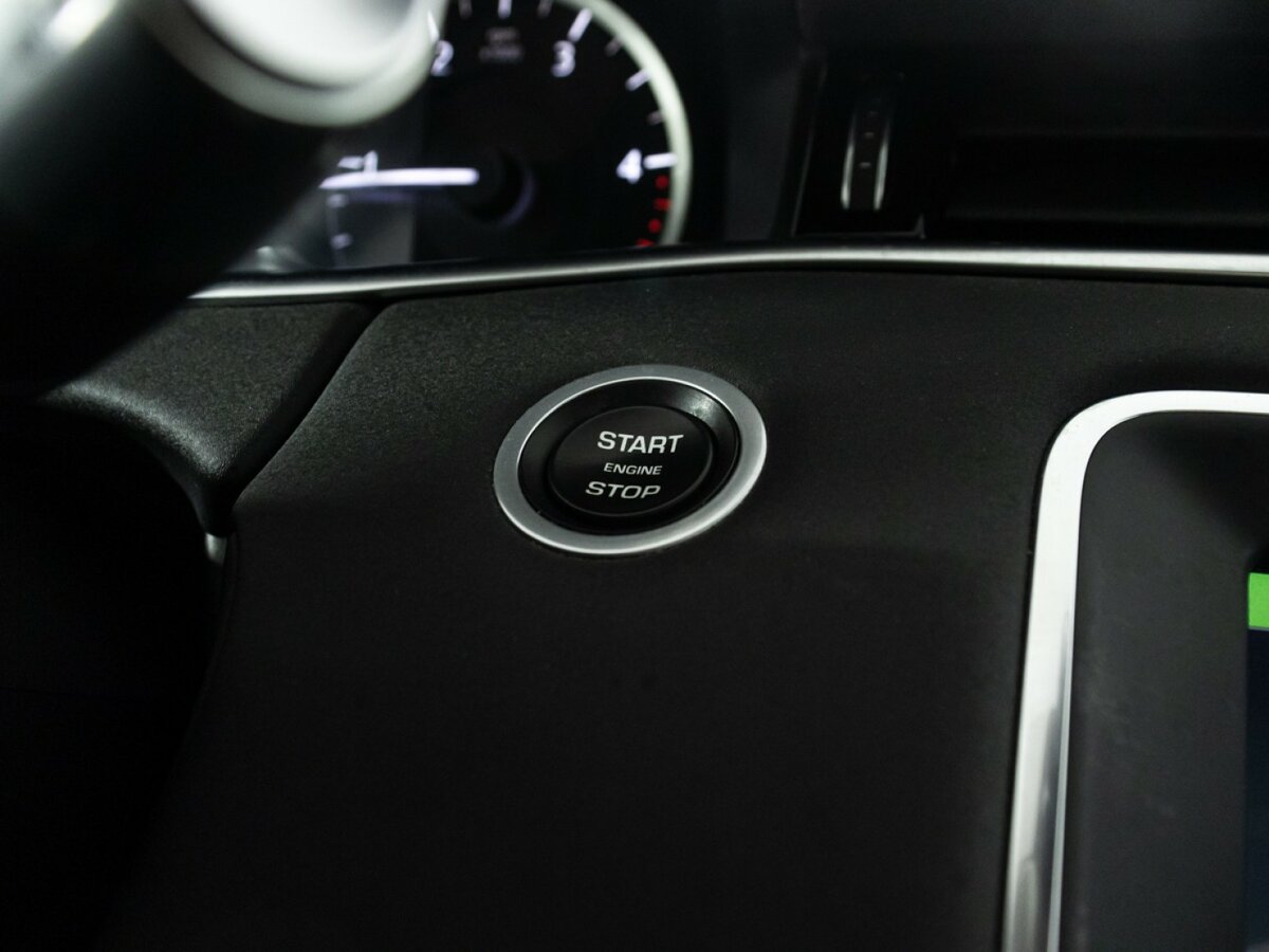 Land Rover Range Rover Evoque с пробегом — 2020 год. Фото: #19