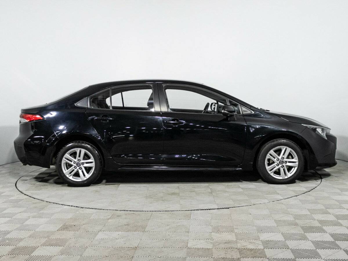 Toyota Corolla с пробегом — 2020 год. Фото: #3