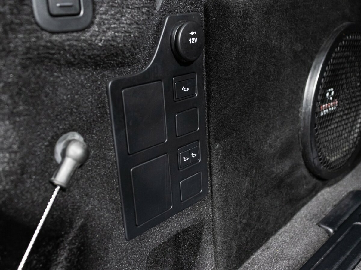 Land Rover Discovery с пробегом — 2017 год. Фото: #14