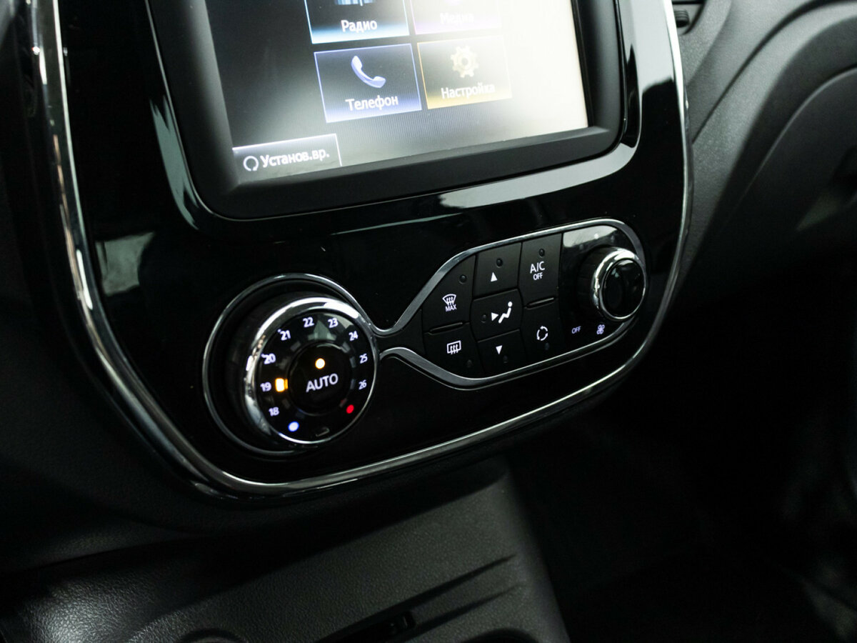 Renault Kaptur с пробегом — 2016 год. Фото: #15