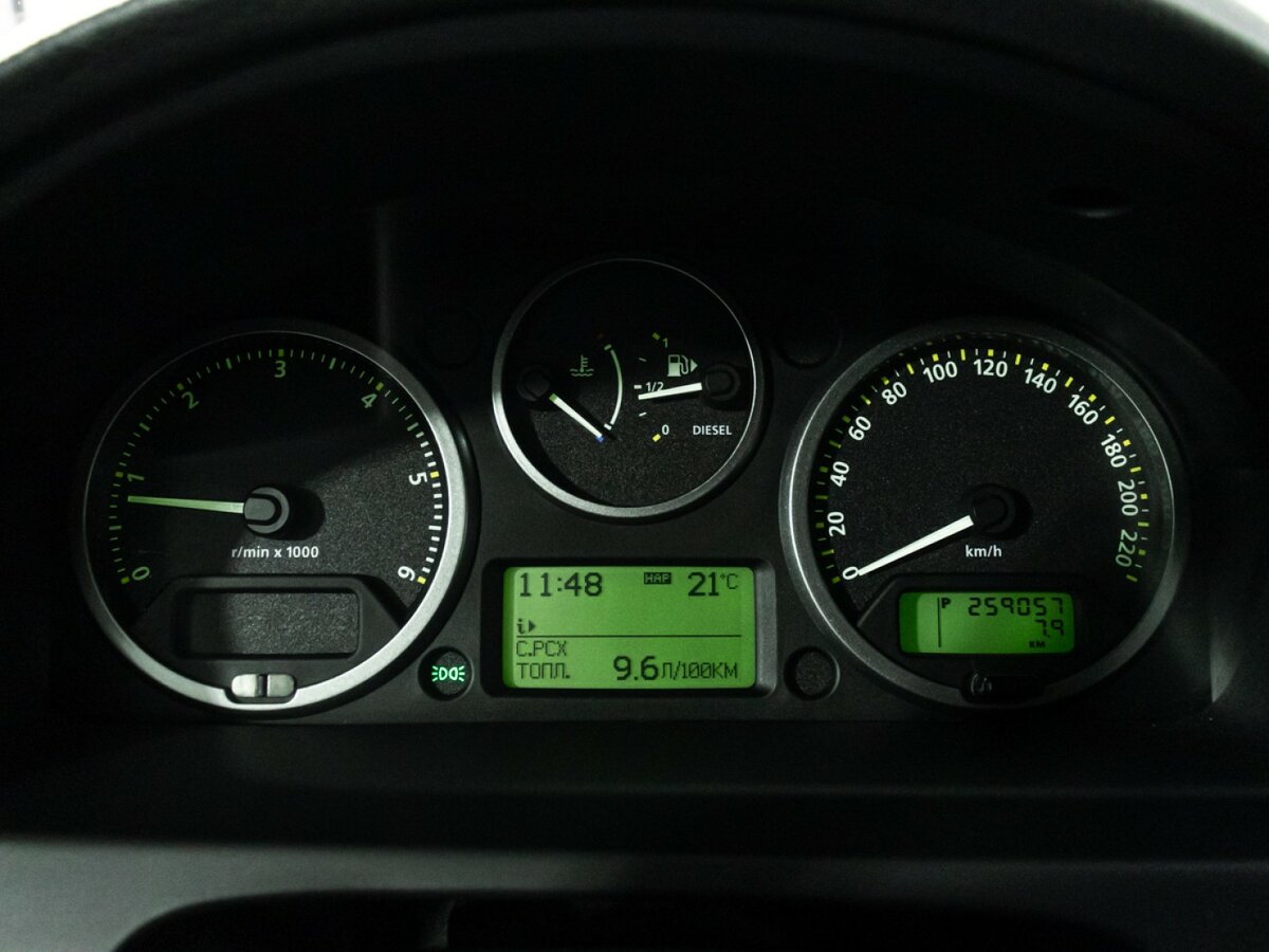 Land Rover Freelander с пробегом — 2010 год. Фото: #11