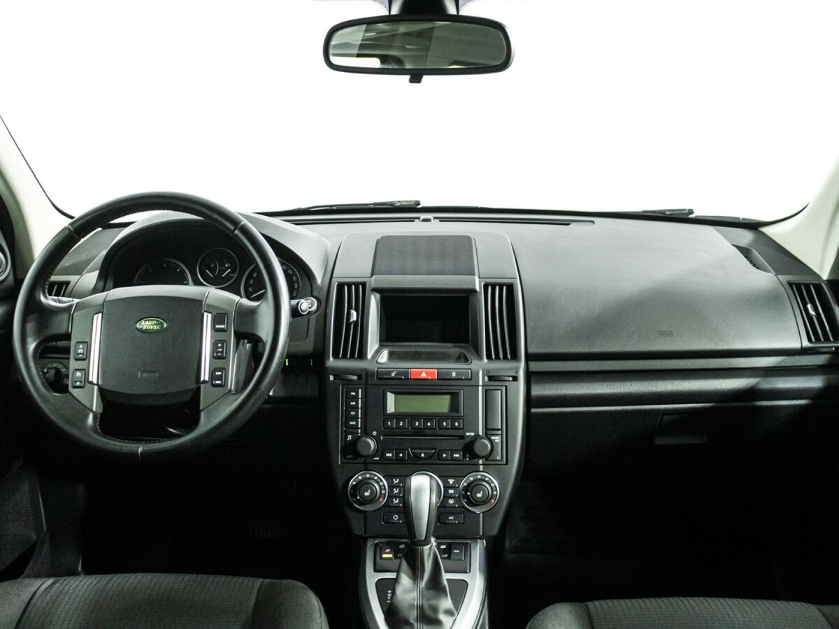 Land Rover Freelander с пробегом — 2010 год. Фото: #12