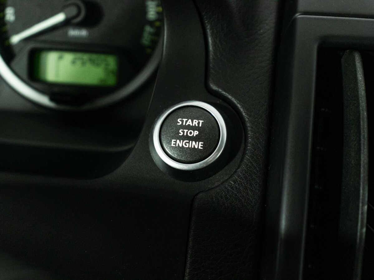 Land Rover Freelander с пробегом — 2010 год. Фото: #16