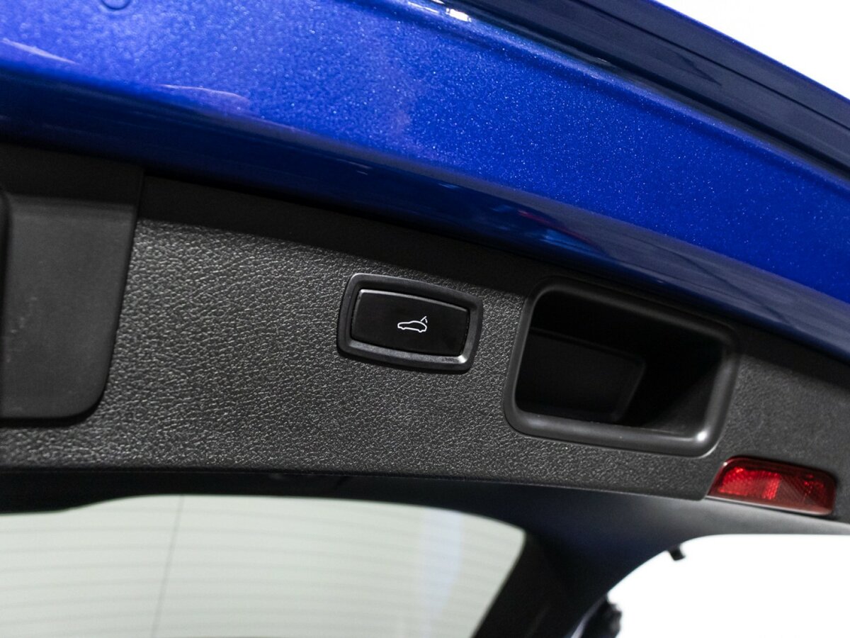 Porsche Macan с пробегом — 2015 год. Фото: #15