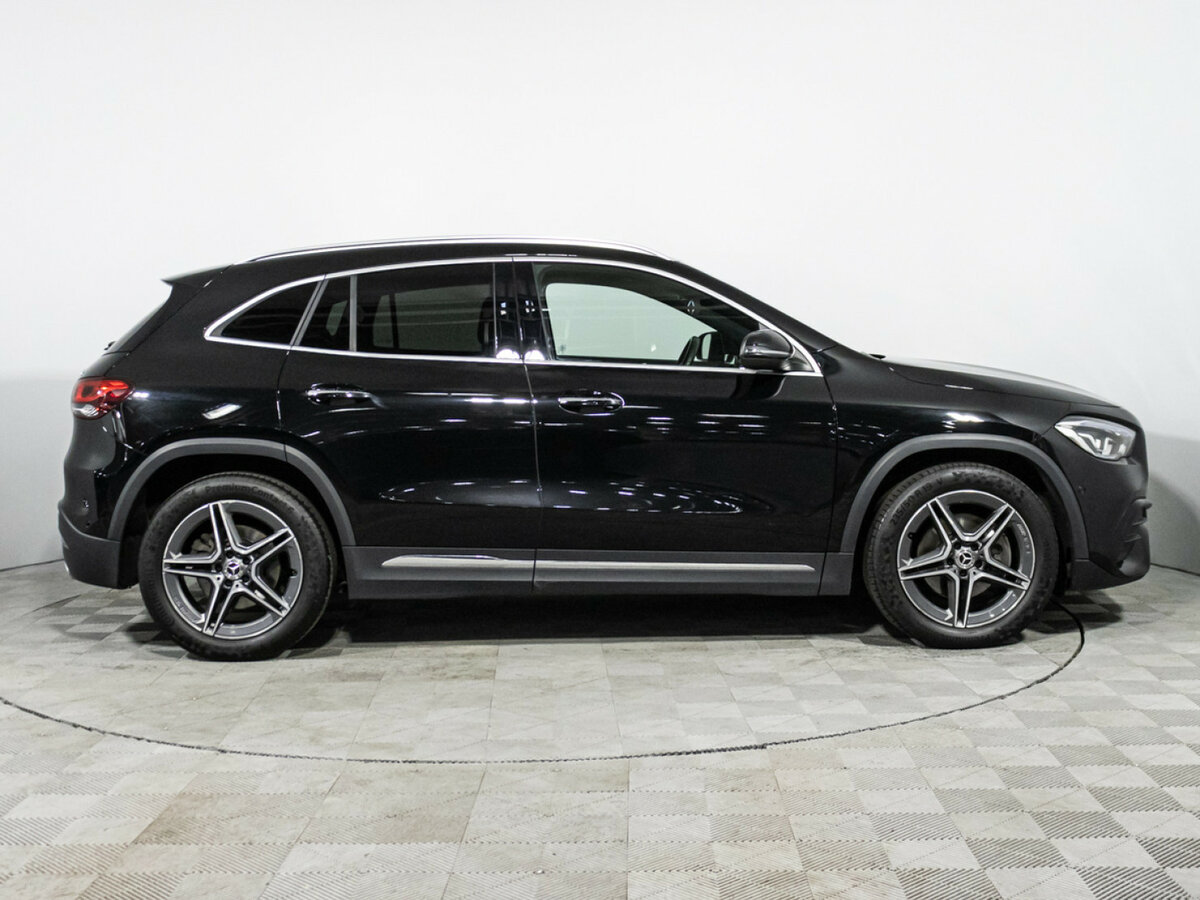 Mercedes-Benz GLA с пробегом — 2021 год. Фото: #3