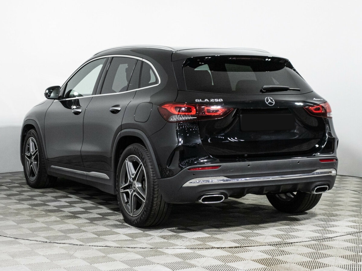 Mercedes-Benz GLA с пробегом — 2021 год. Фото: #6