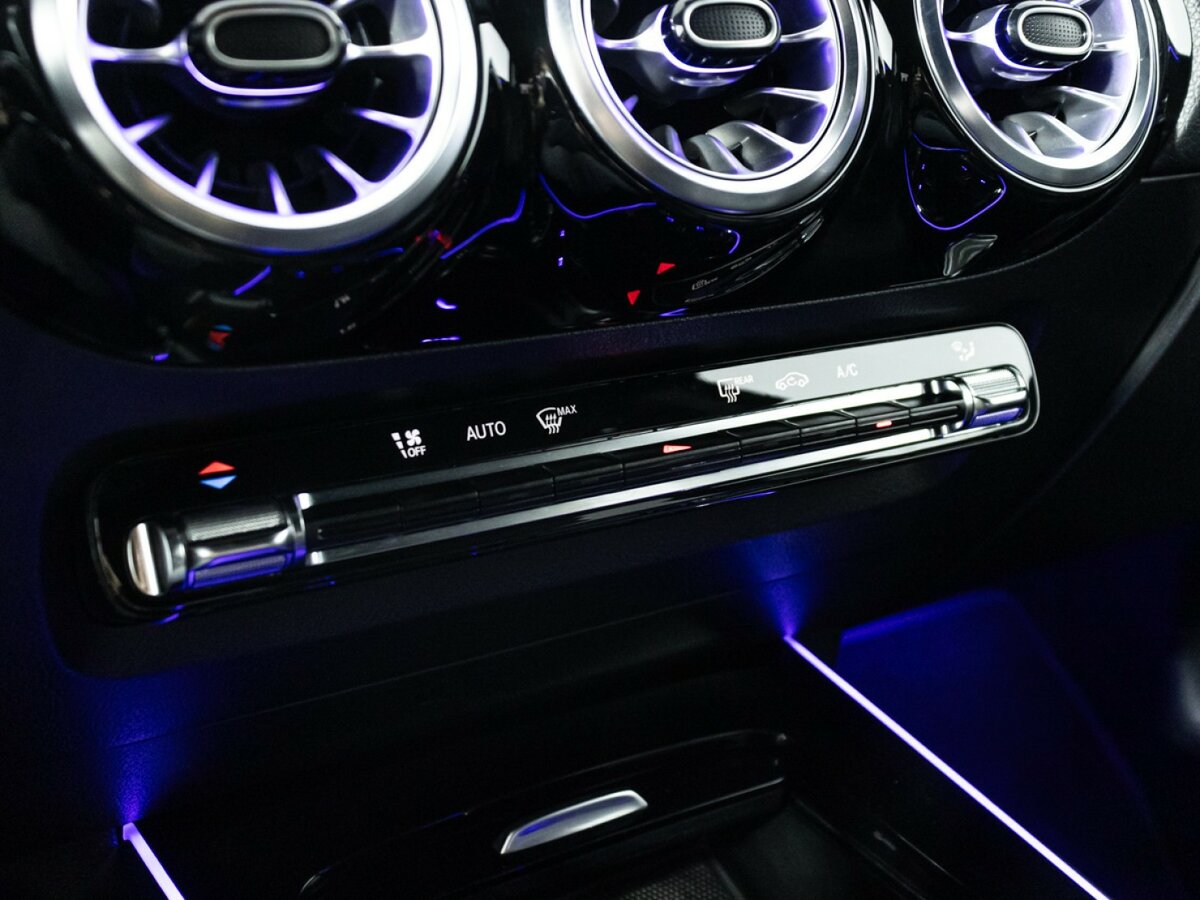 Mercedes-Benz GLA с пробегом — 2021 год. Фото: #16