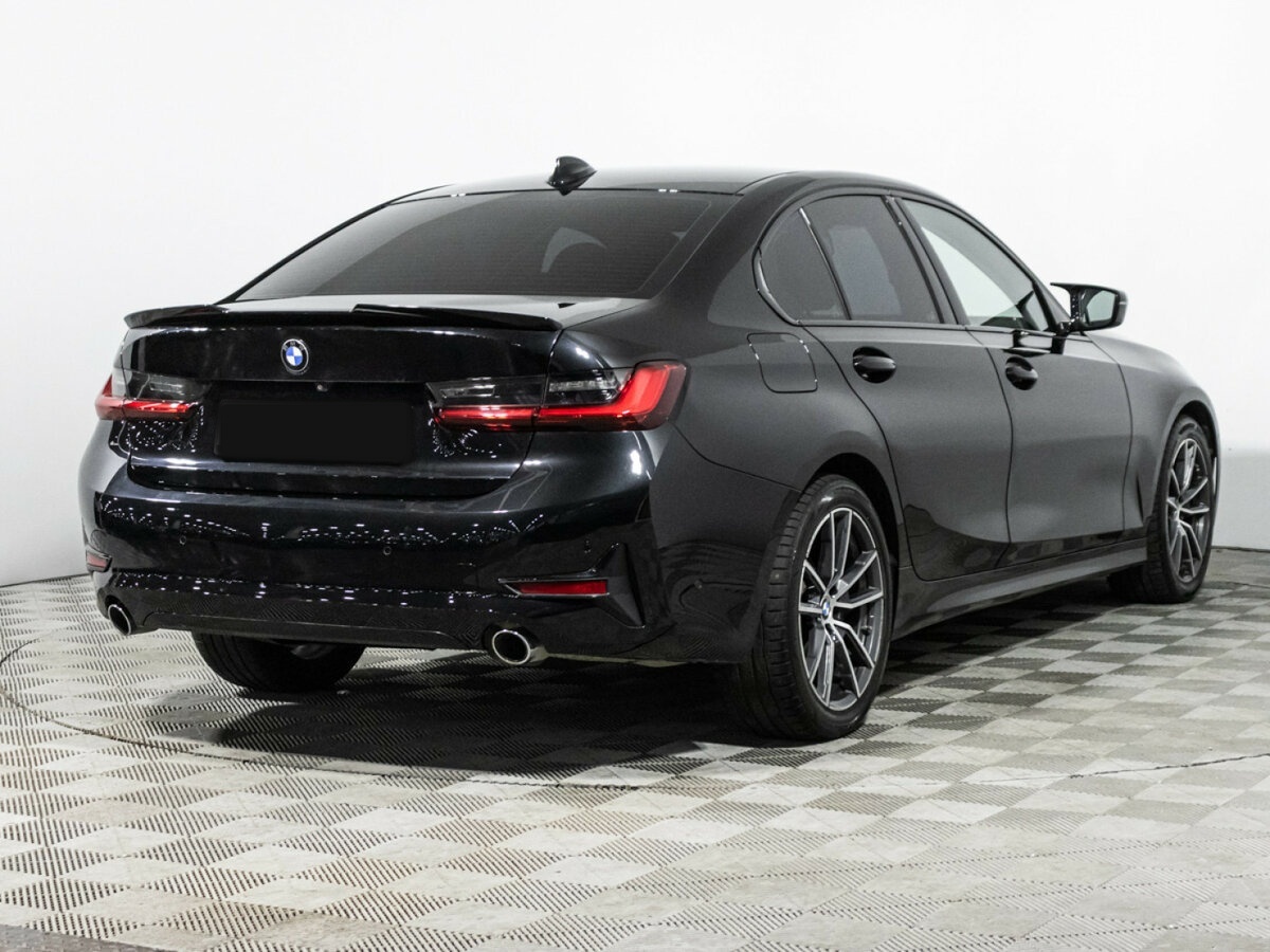 BMW 3 серии с пробегом — 2020 год. Фото: #4