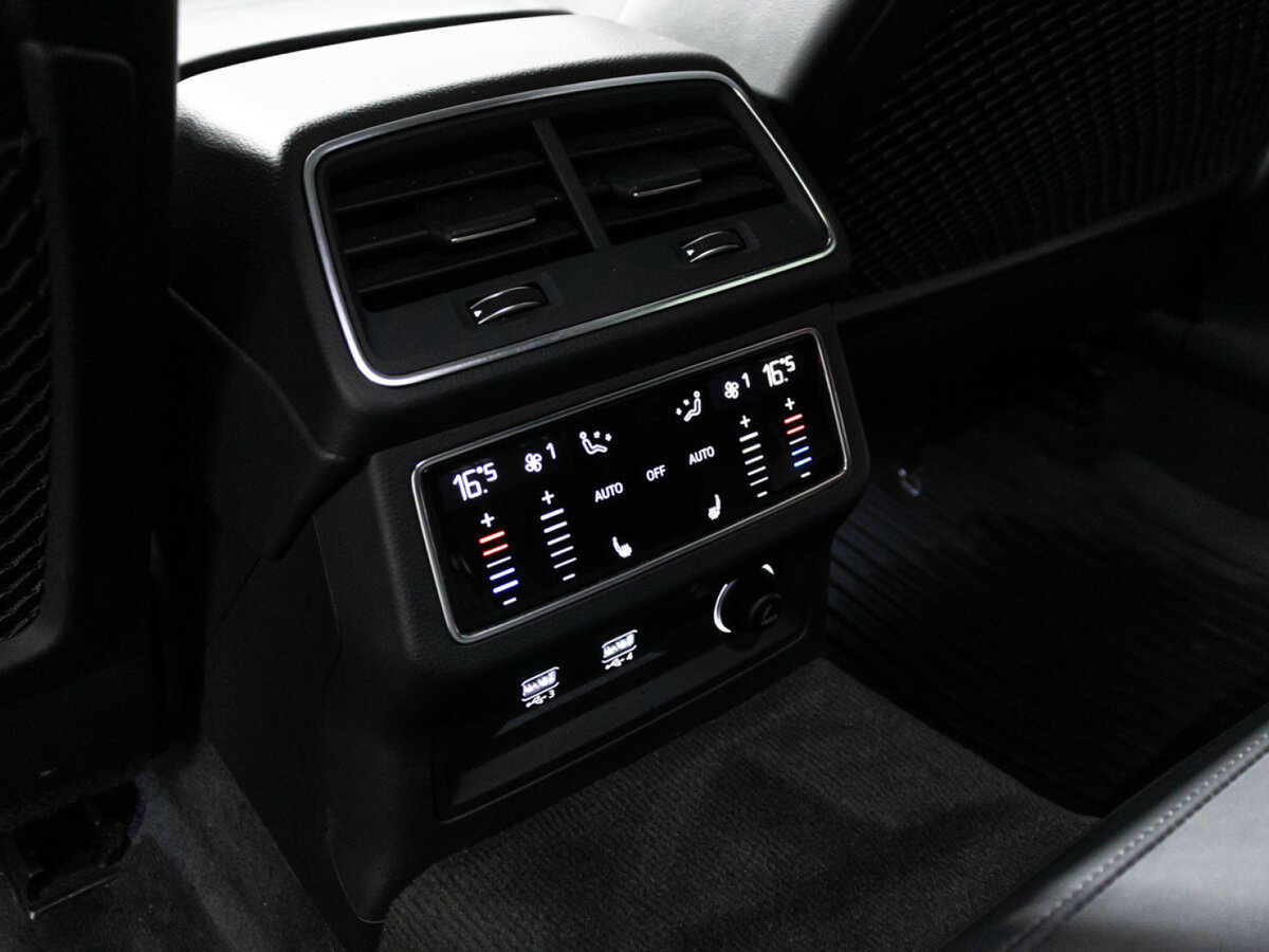 Audi A6 с пробегом — 2018 год. Фото: #19