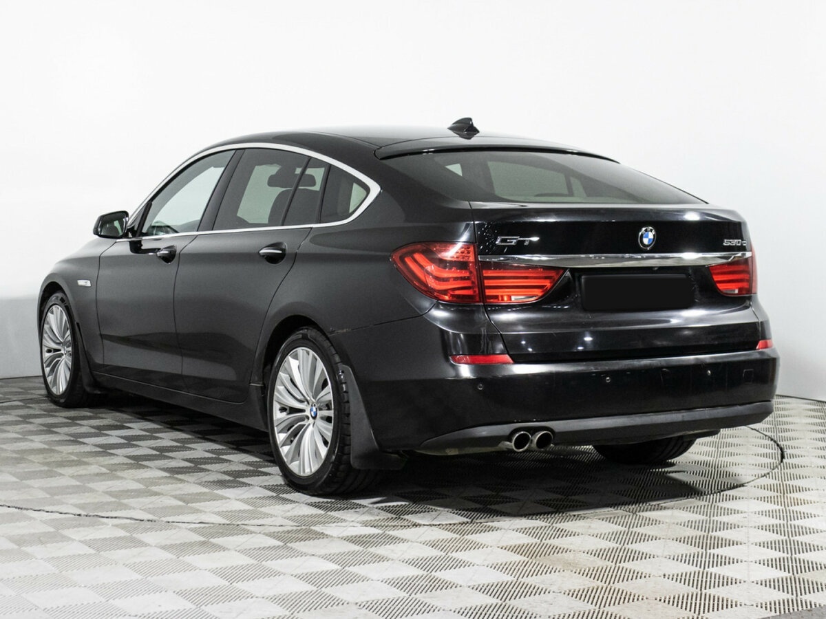 BMW 5 серии с пробегом — 2011 год. Фото: #6