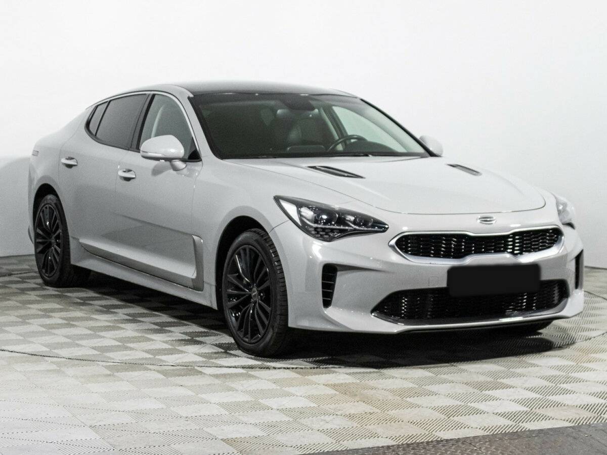 Kia Stinger с пробегом — 2018 год. Фото: #2