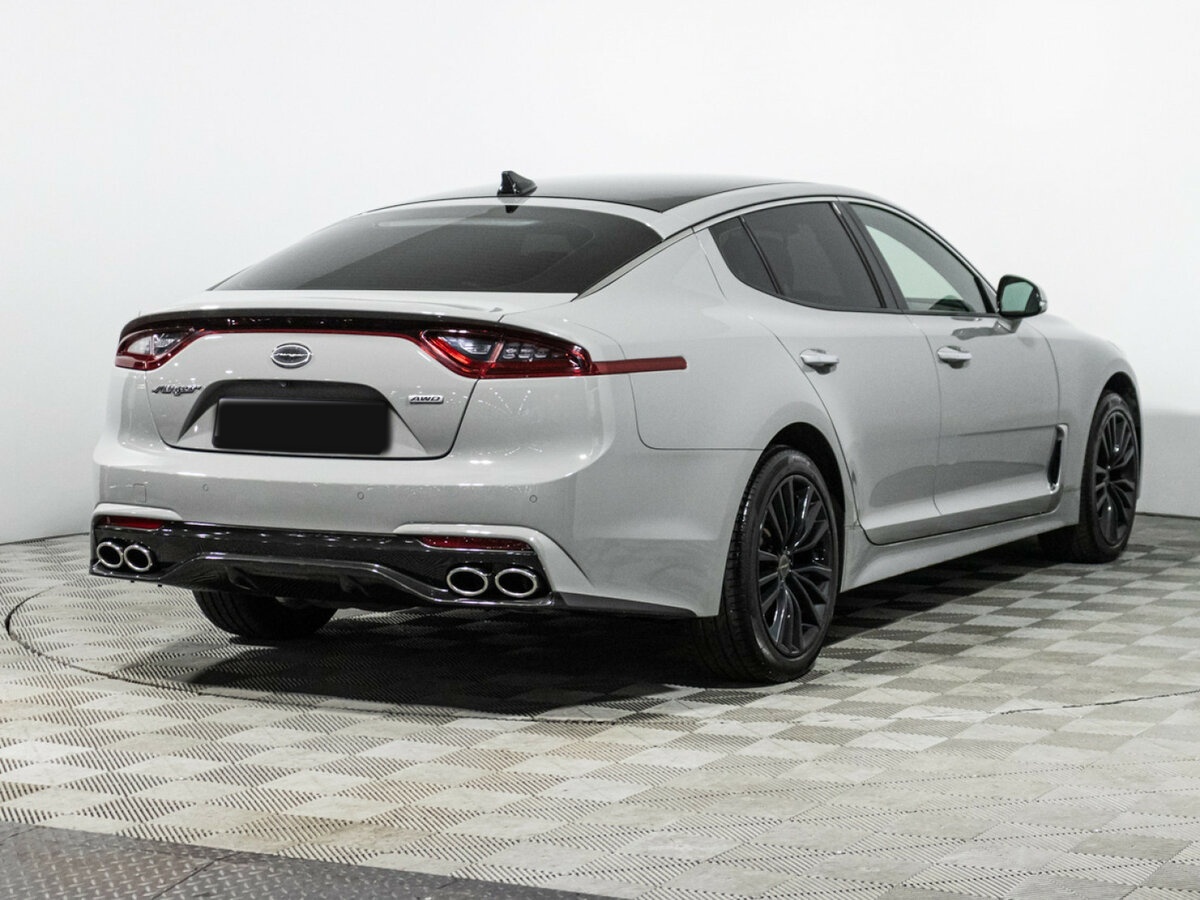 Kia Stinger с пробегом — 2018 год. Фото: #4