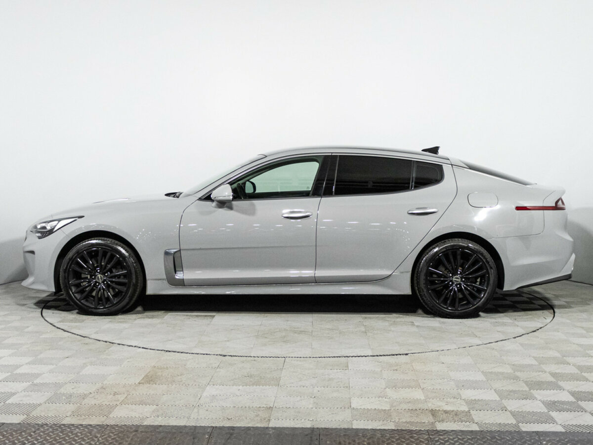 Kia Stinger с пробегом — 2018 год. Фото: #7