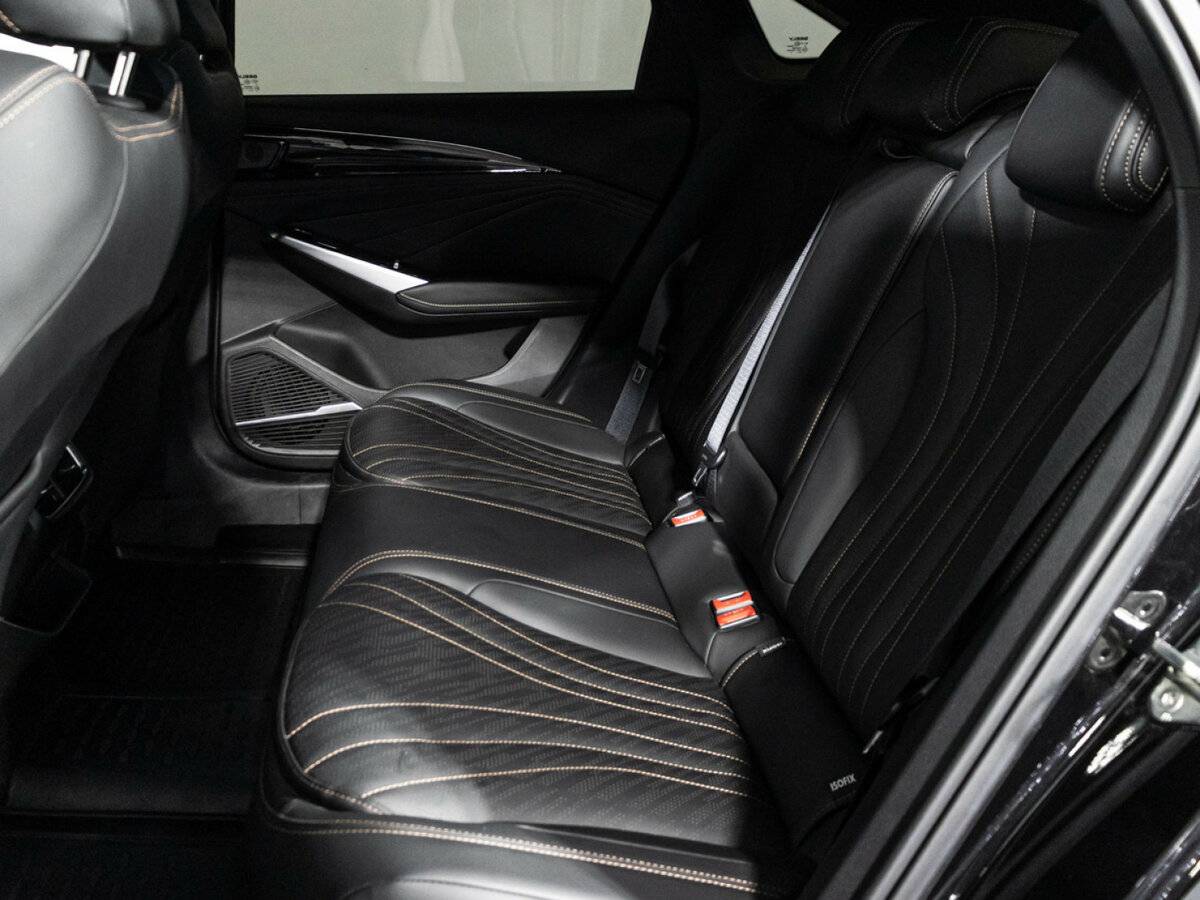 Geely Preface с пробегом — 2024 год. Фото: #9