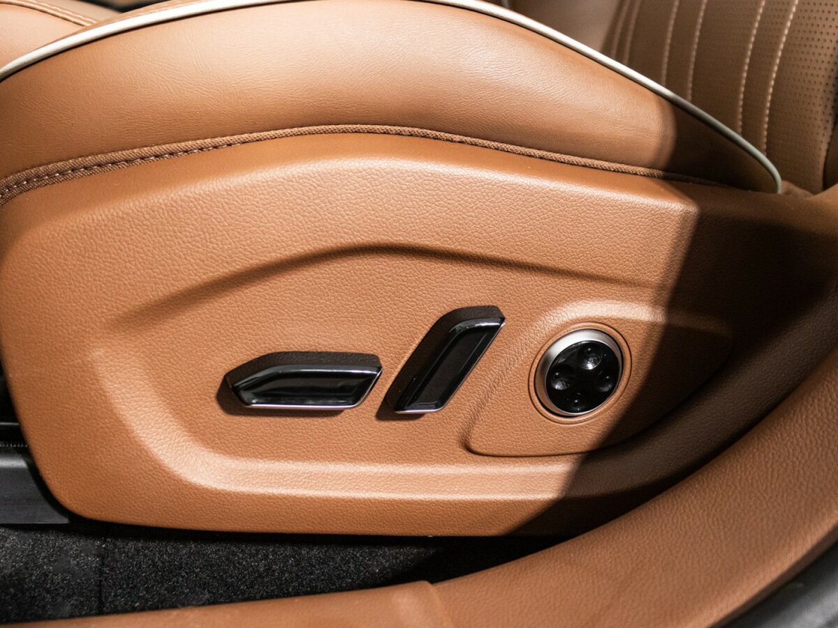 Voyah Free с пробегом — 2023 год. Фото: #14