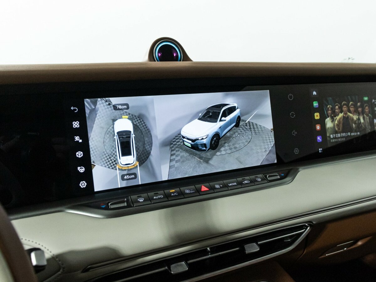 Voyah Free с пробегом — 2023 год. Фото: #15