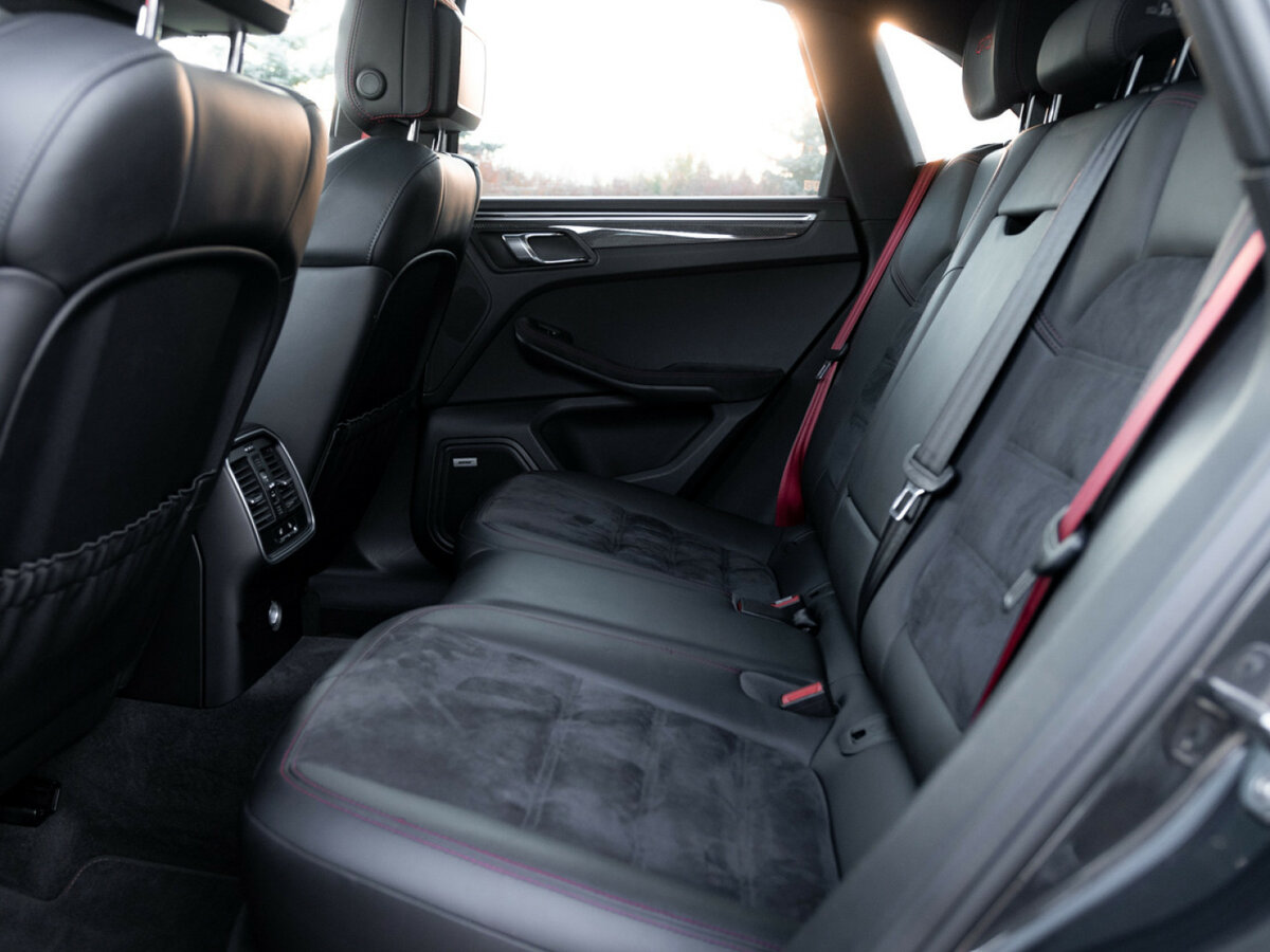 Porsche Macan с пробегом — 2016 год. Фото: #15