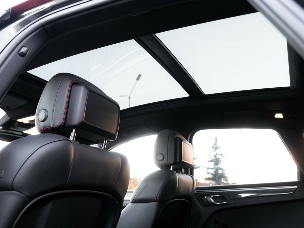 Porsche Macan с пробегом — 2016 год. Фото: #16