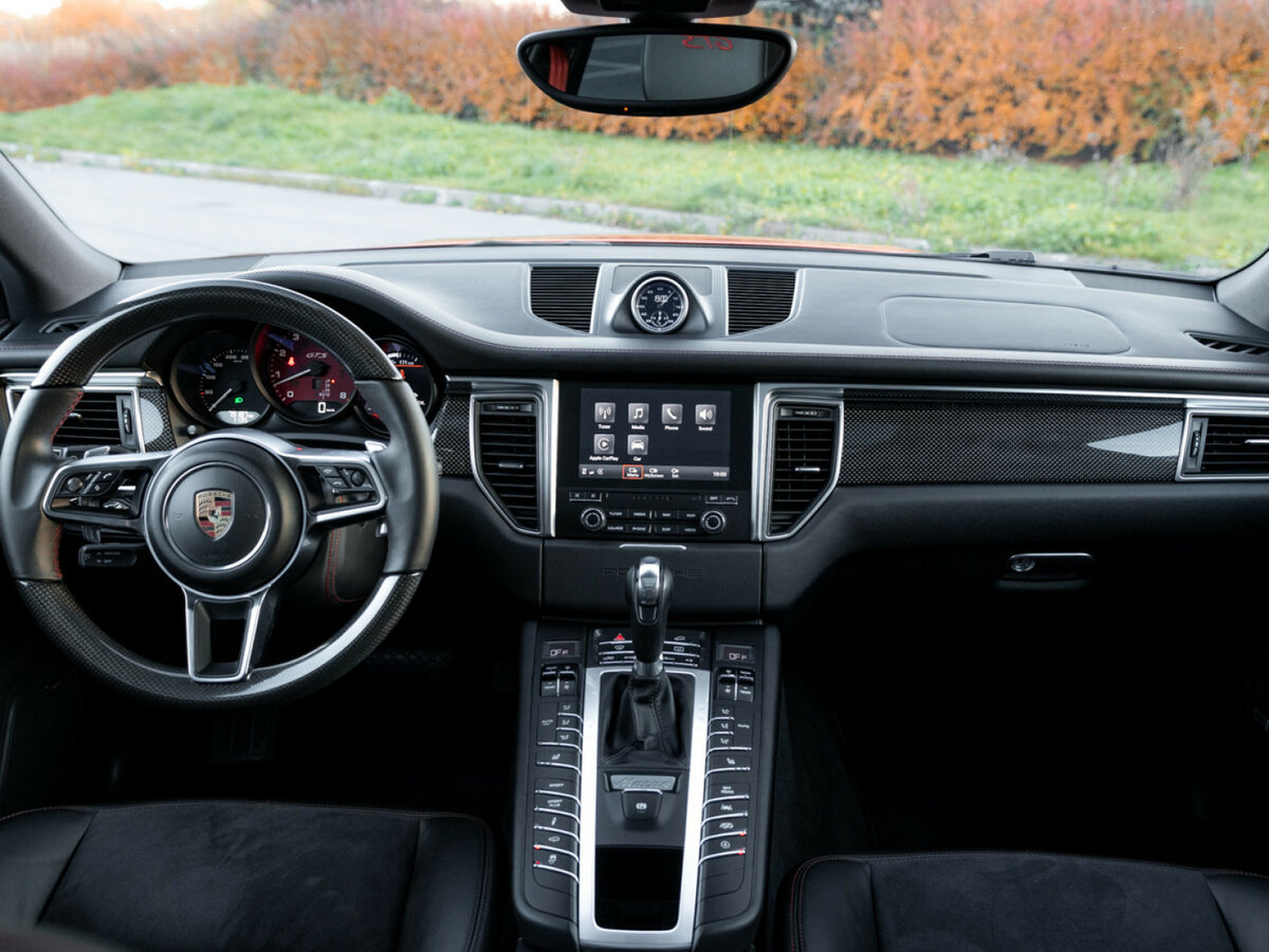 Porsche Macan с пробегом — 2016 год. Фото: #17