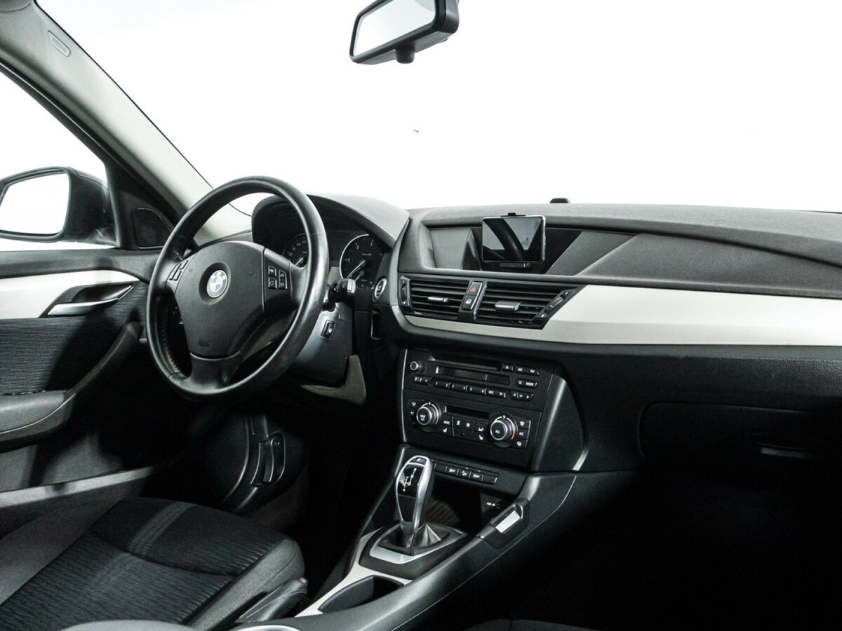 BMW X1 с пробегом — 2014 год. Фото: #8