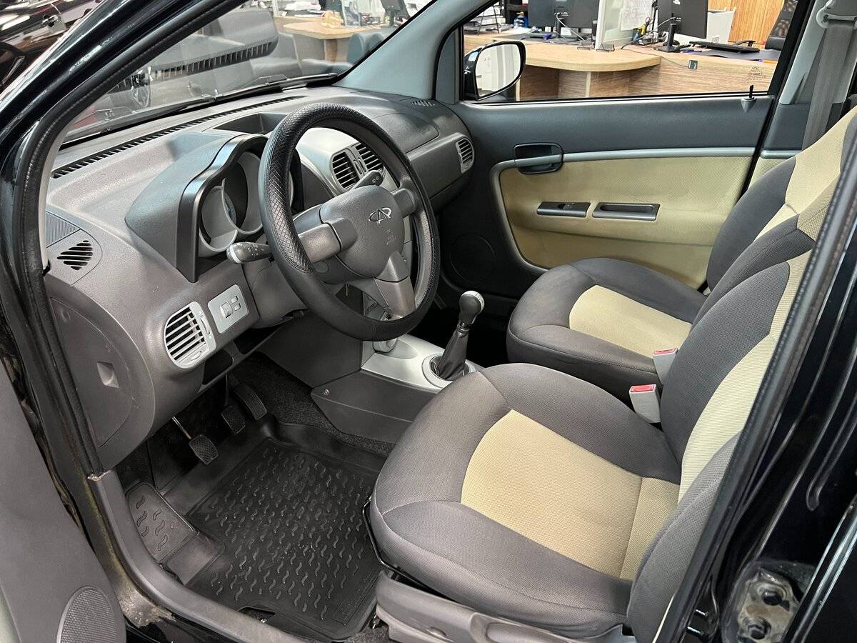 Chery Kimo (A1) с пробегом — 2014 год. Фото: #4