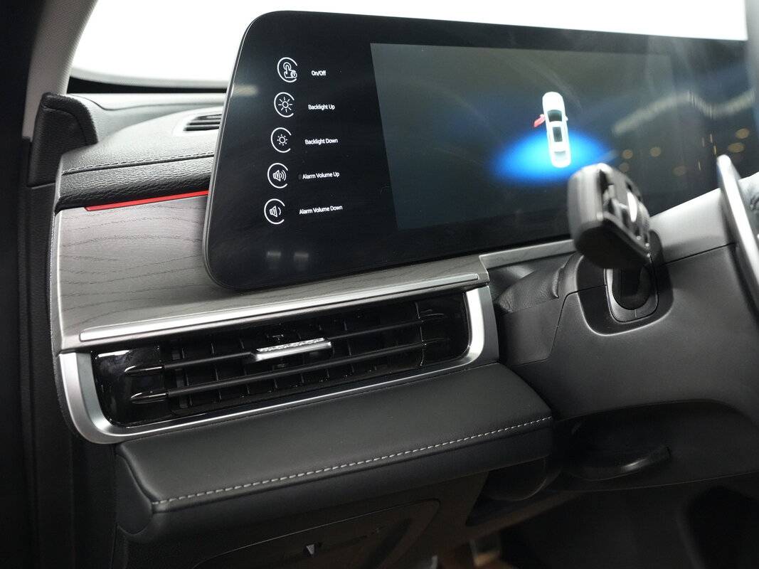 Chery Arrizo 8 с пробегом — 2023 год. Фото: #9