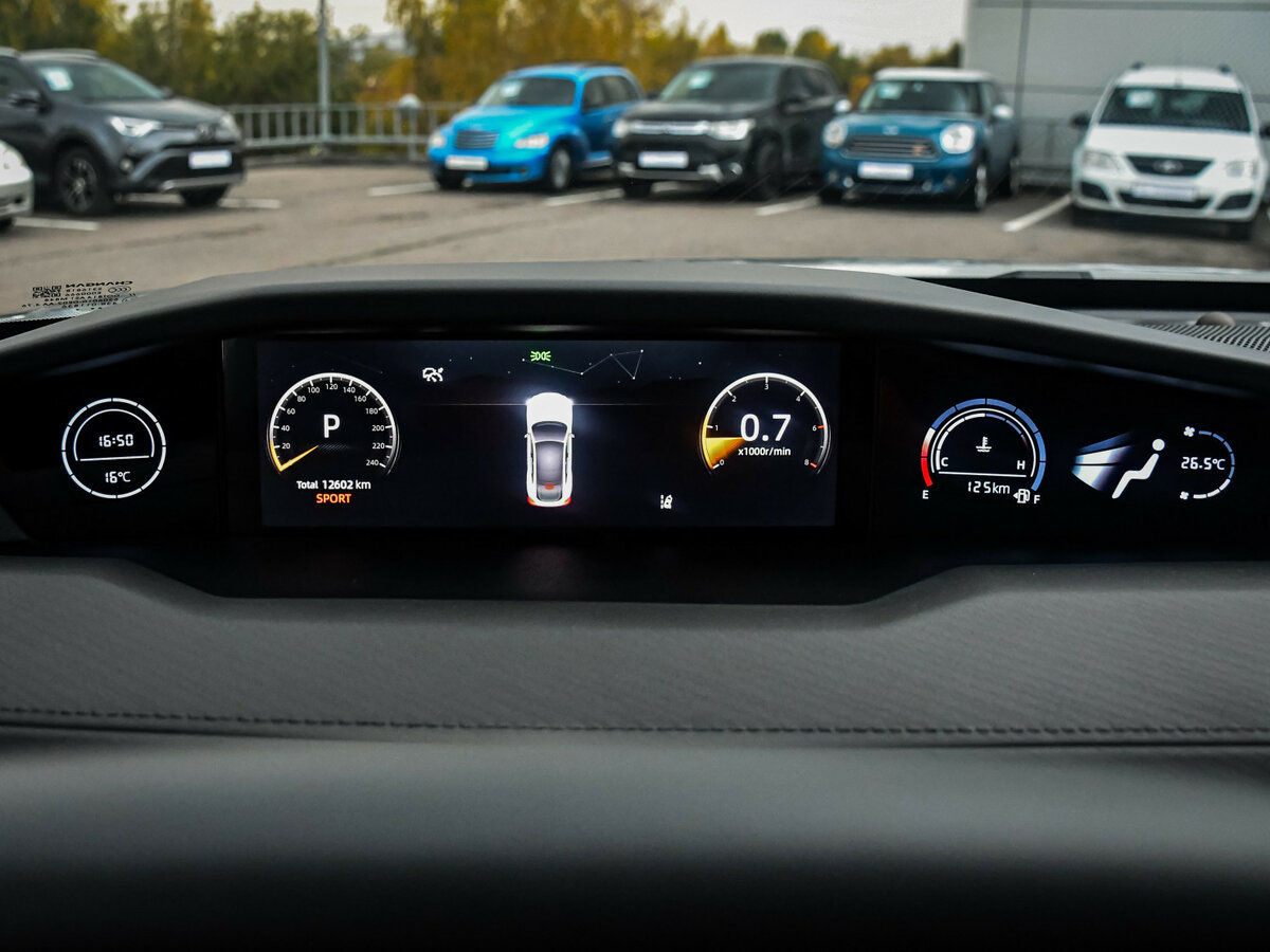 Changan UNI-V с пробегом — 2024 год. Фото: #9