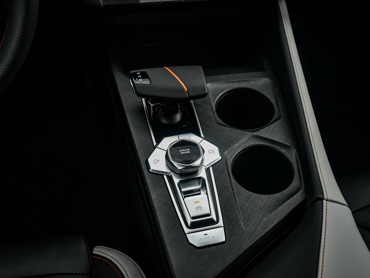 Changan UNI-V с пробегом — 2024 год. Фото: #15