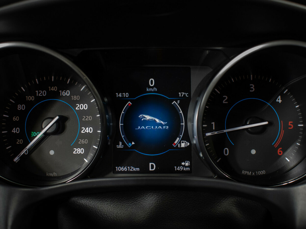 Jaguar F-Pace с пробегом — 2017 год. Фото: #11