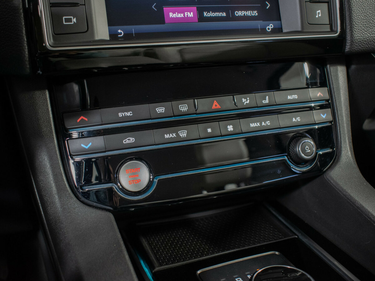 Jaguar F-Pace с пробегом — 2017 год. Фото: #16