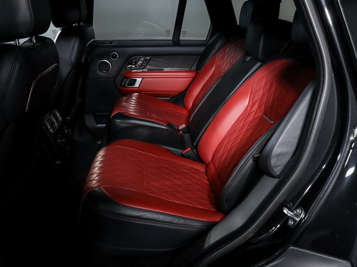 Land Rover Range Rover с пробегом — 2019 год. Фото: #6