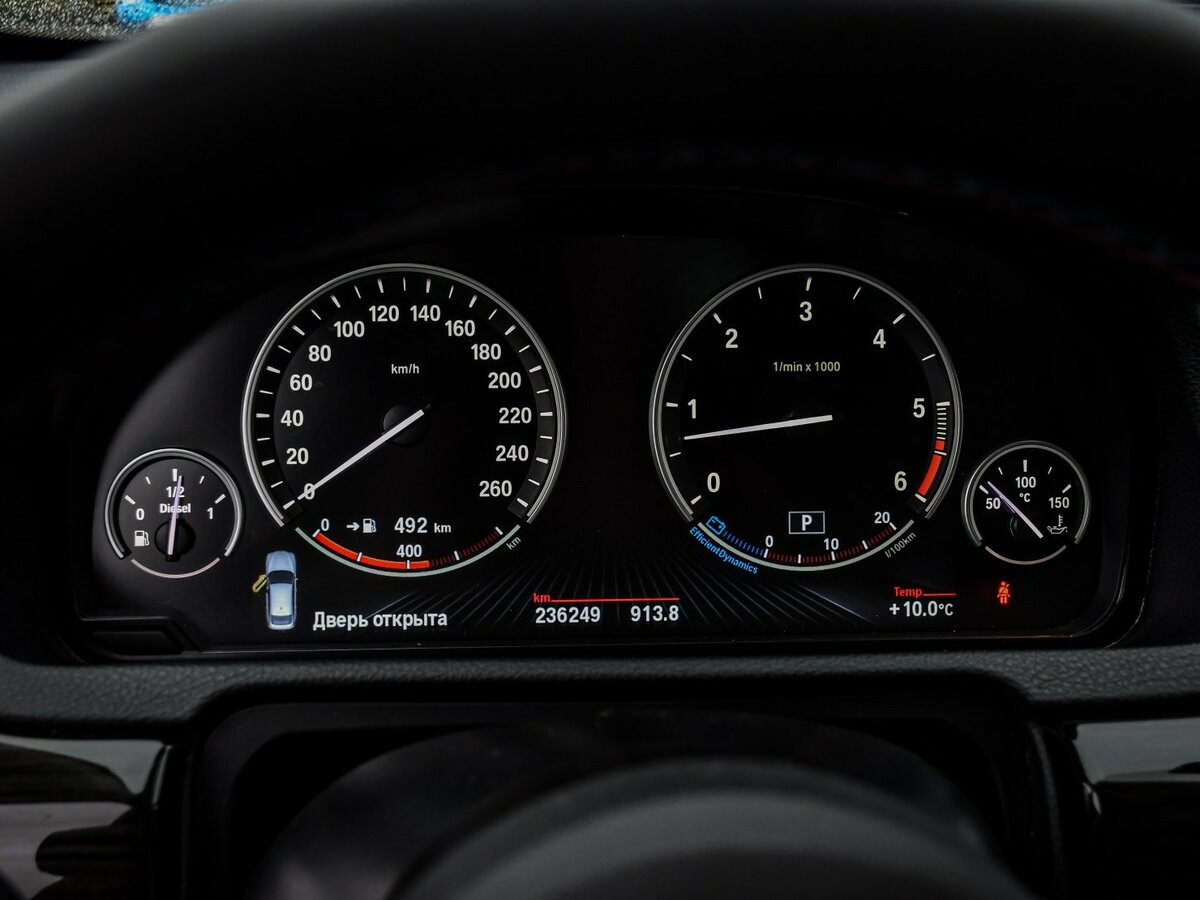 BMW 5 серии с пробегом — 2014 год. Фото: #9