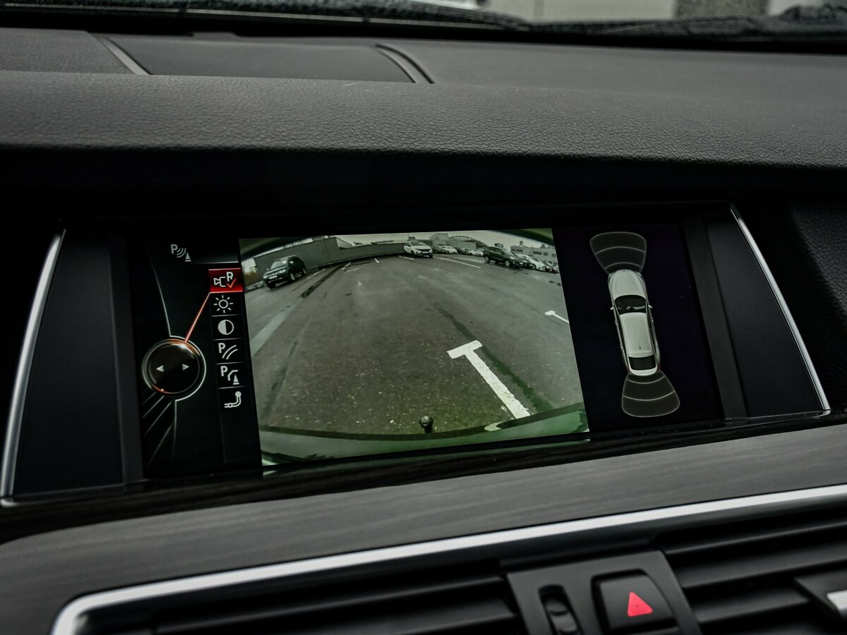 BMW 5 серии с пробегом — 2014 год. Фото: #17