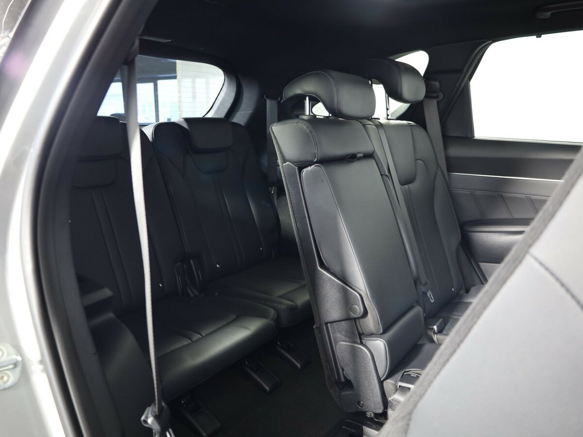 Kia Sorento с пробегом — 2022 год. Фото: #13
