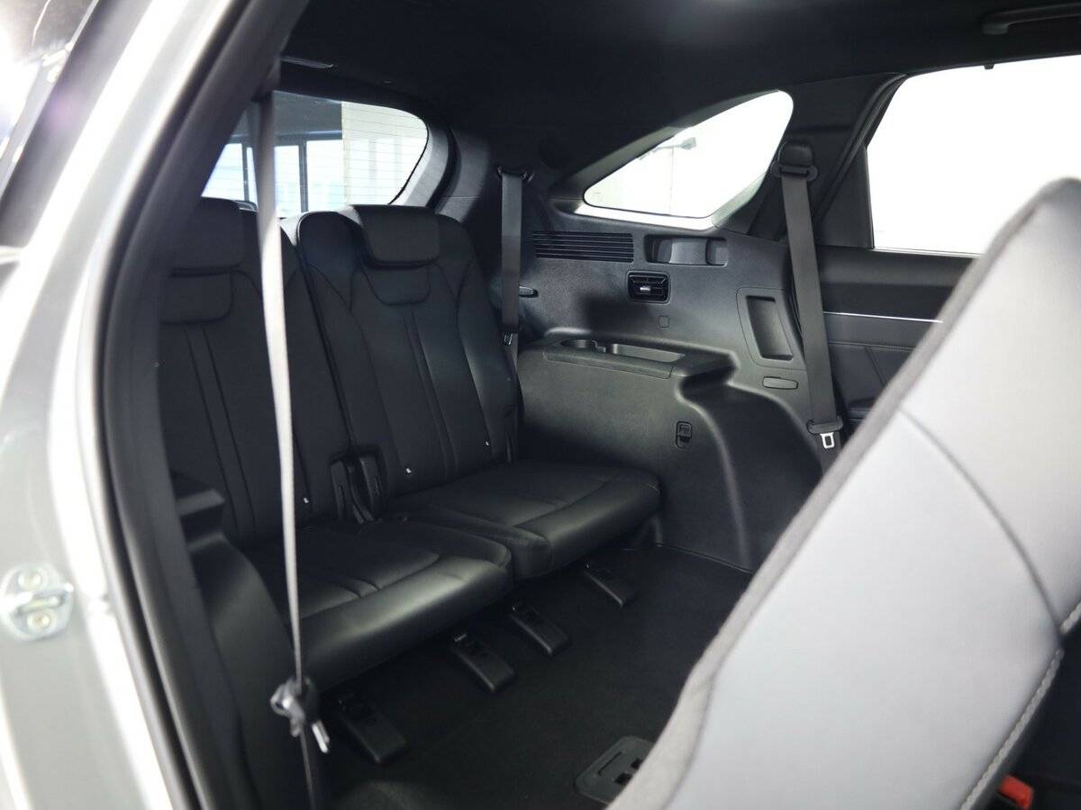 Kia Sorento с пробегом — 2022 год. Фото: #14