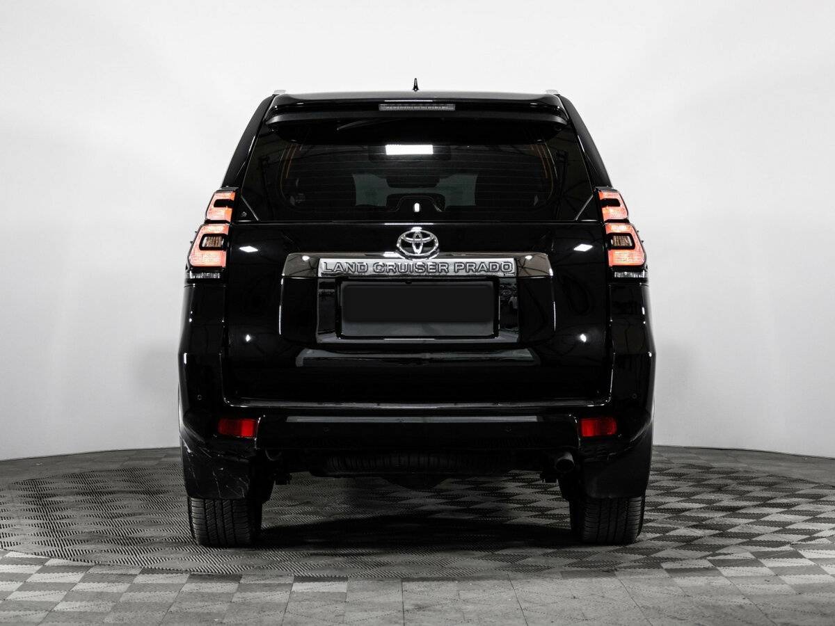 Toyota Land Cruiser Prado с пробегом — 2021 год. Фото: #5