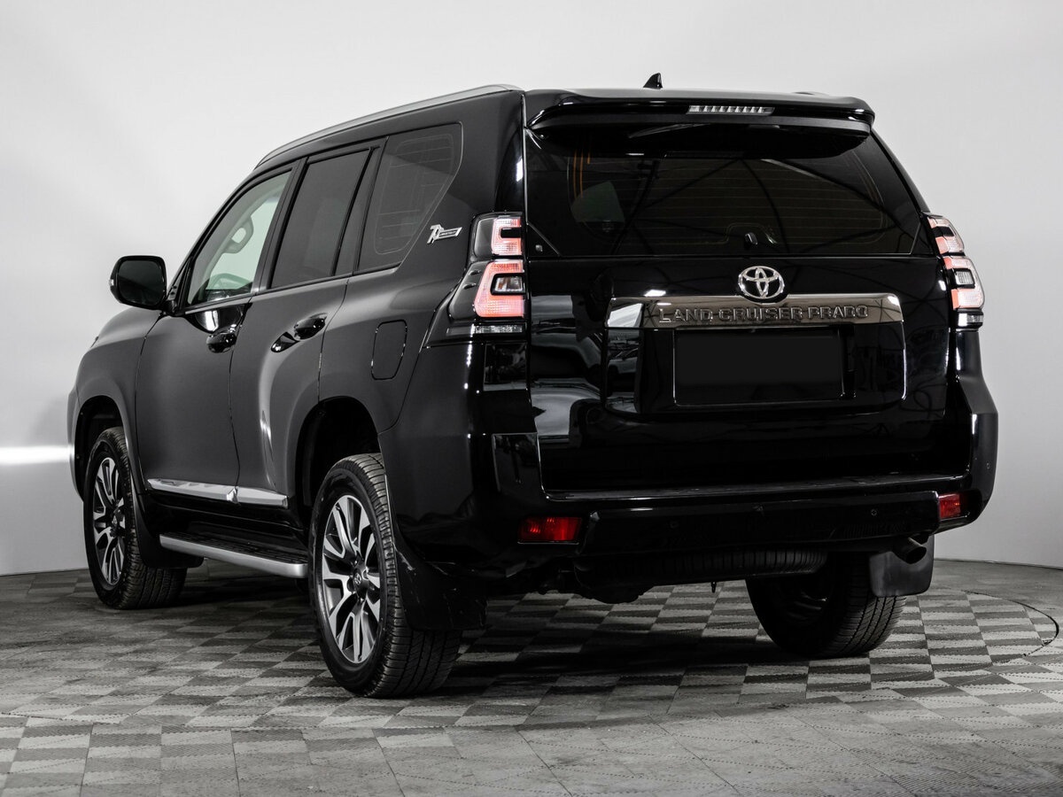 Toyota Land Cruiser Prado с пробегом — 2021 год. Фото: #6