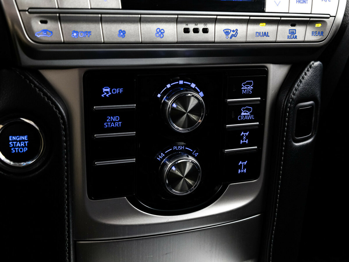 Toyota Land Cruiser Prado с пробегом — 2021 год. Фото: #12