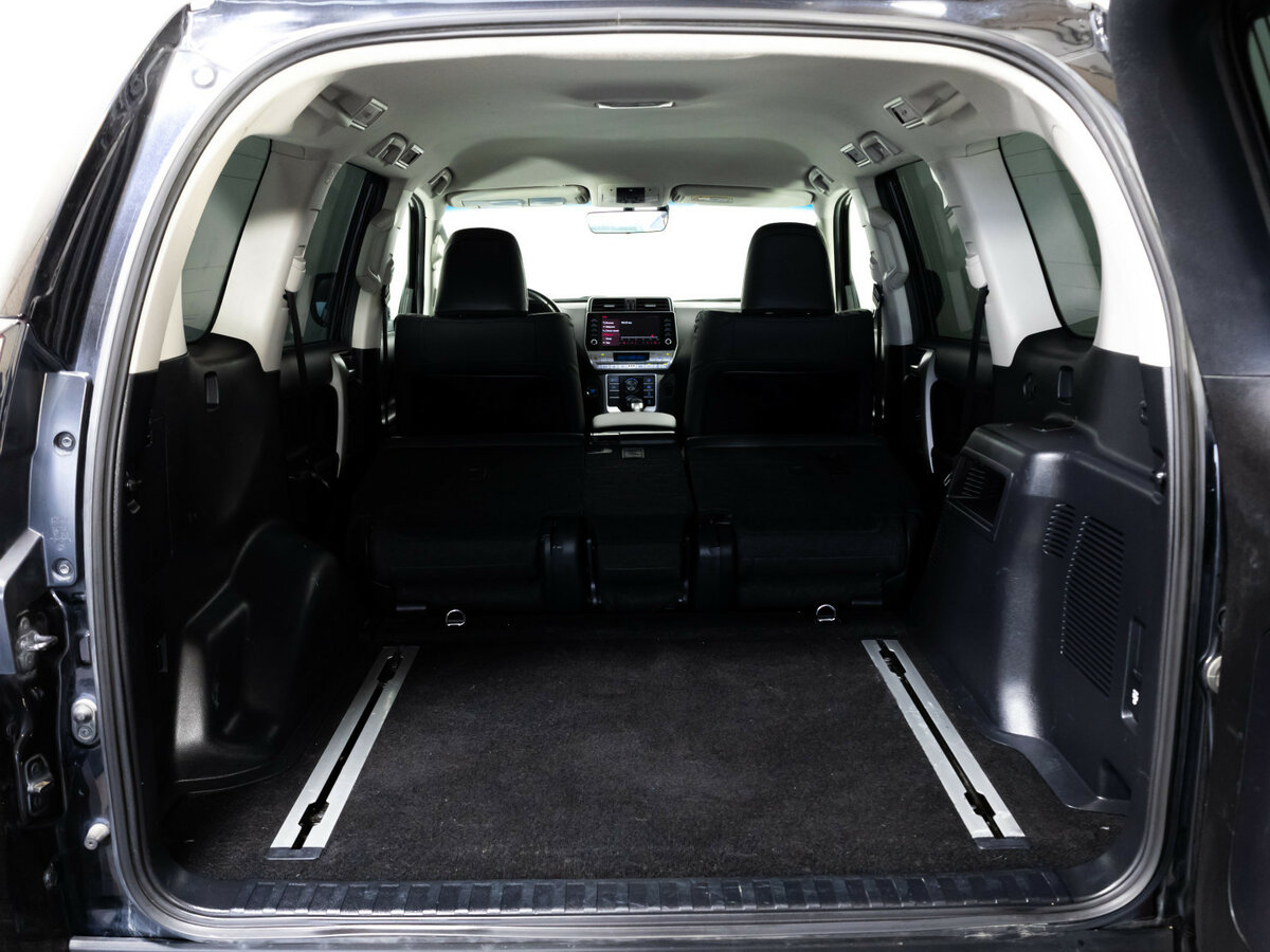 Toyota Land Cruiser Prado с пробегом — 2021 год. Фото: #28